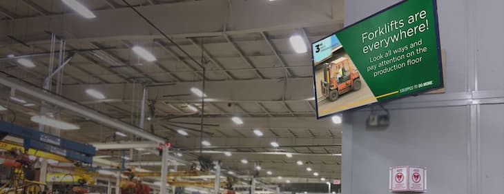 warehouse digital signage safety 1